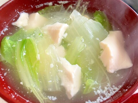 白菜と豆腐の鶏だしスープ